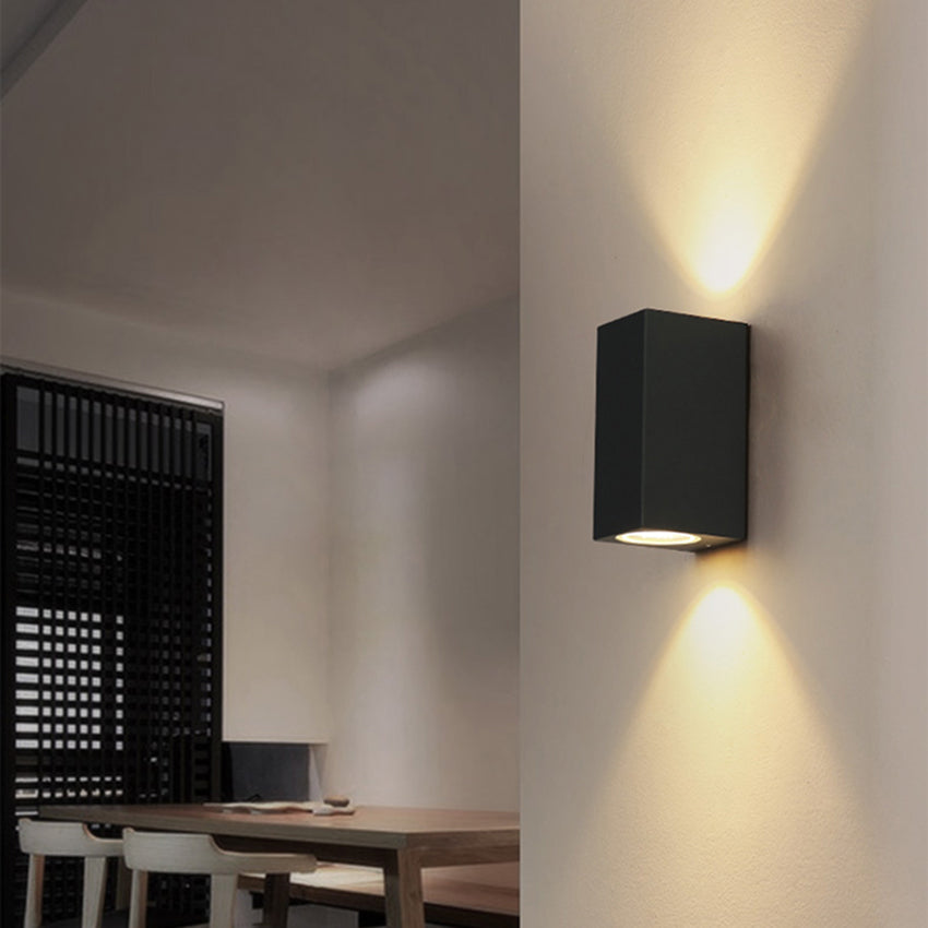 WinniHouse wall lamp with a sleek modern design, featuring a black finish and a minimalist style for contemporary home decor.