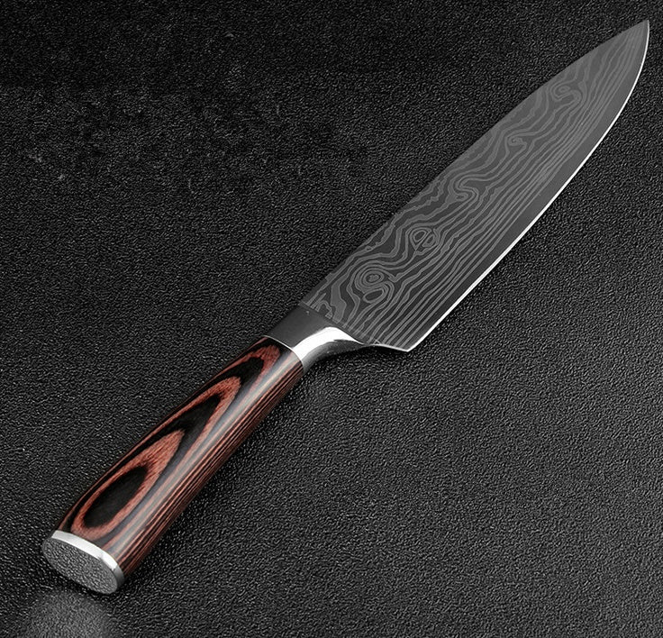 Set de cuchillos profesionales estilo Damasco con mangos de madera premium, ideal para cocina de alta calidad.