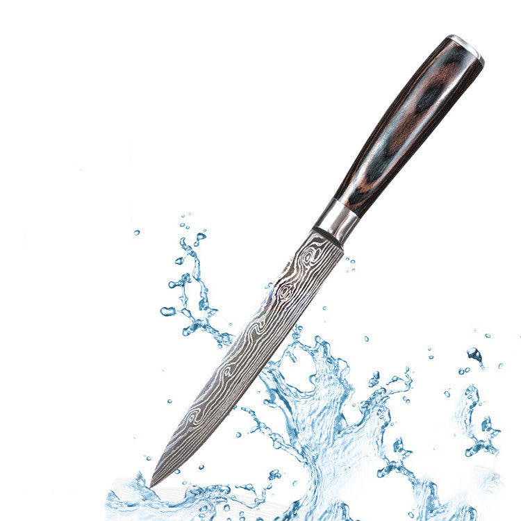 Set de cuchillos profesionales estilo Damasco de WinniHouse con mangos de madera premium, mostrando las hojas y detalles del diseño.