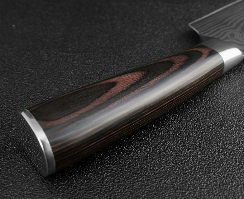 Set de cuchillos profesionales estilo Damasco con mangos de madera premium, ideal para cocina de alta calidad.