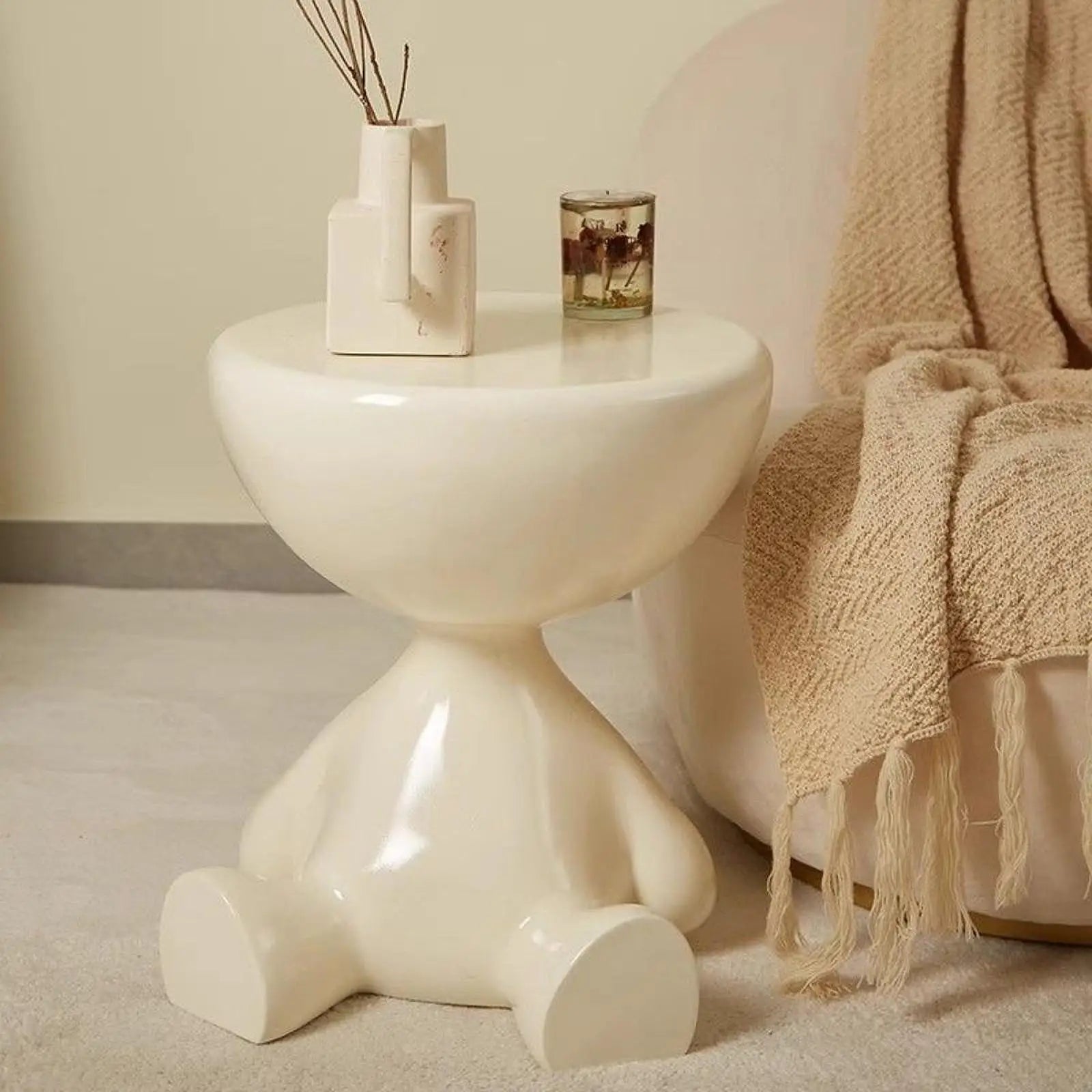 Cute bear-shaped accent table from WinniHouse with creative design and storage space, ideal for living room or bedroom decor.