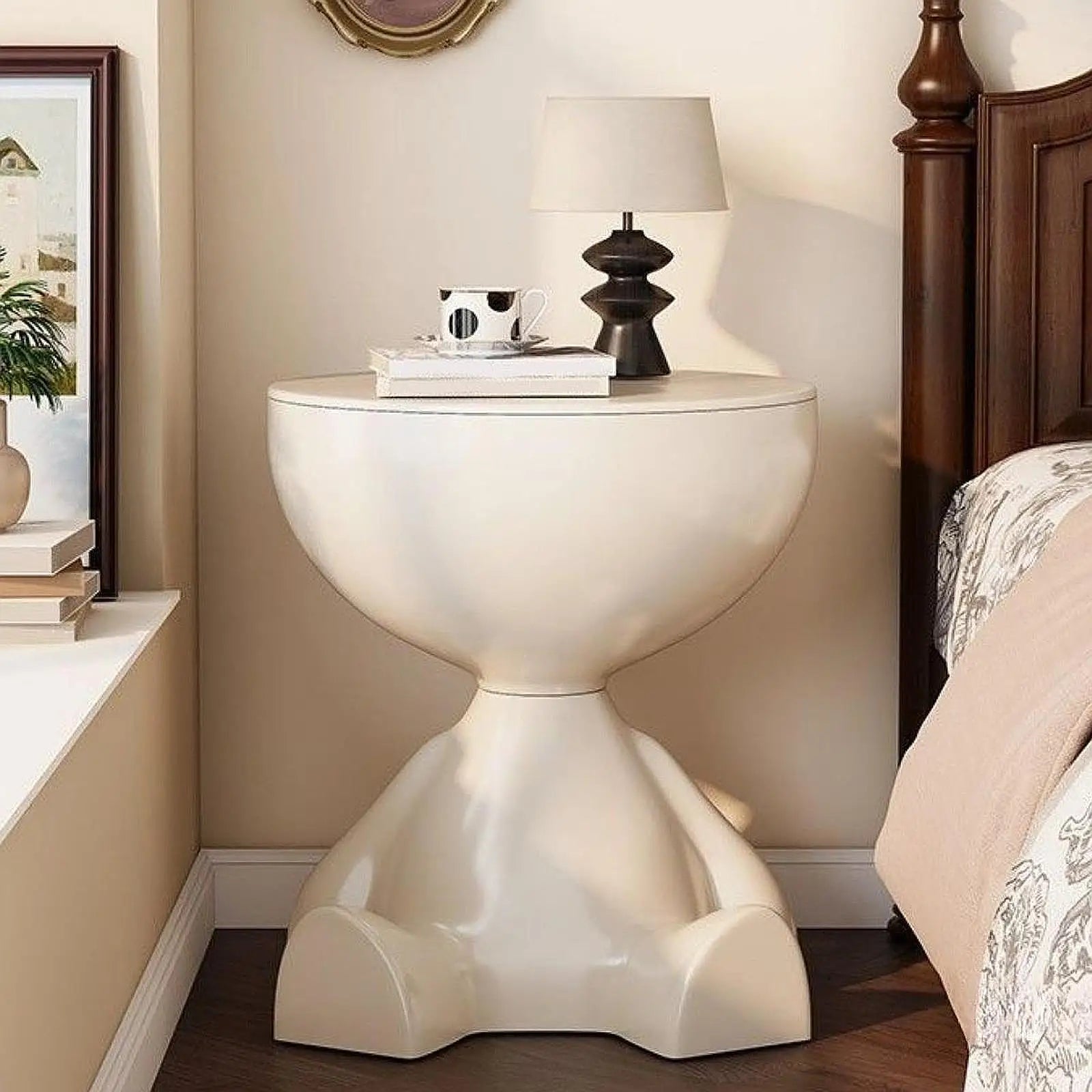 Cute bear-shaped side table from WinniHouse with creative design and storage space, made of wood with a smooth finish.