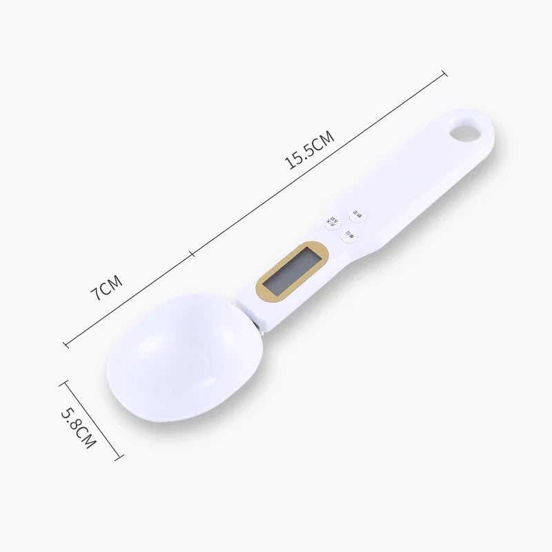 Digital 500g WinniHouse precision kitchen scale with LCD display and measuring spoon for accurate cooking and baking.