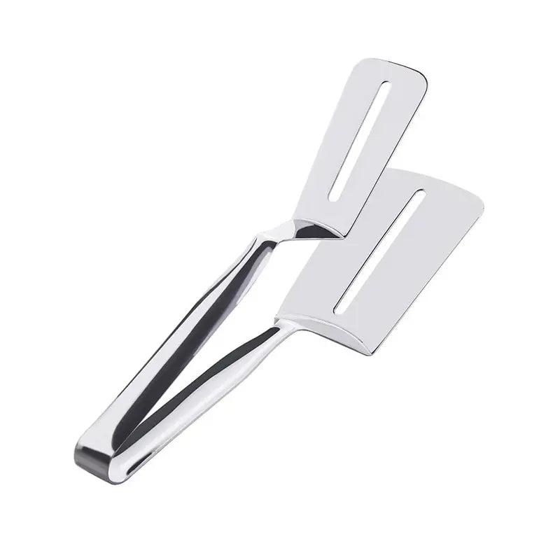 WinniHouse stainless steel fillet clip with fish, meat, and pancake tongs for barbecue and grilling in home kitchen.