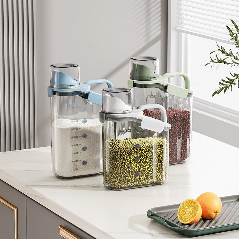 WinniHouse moisture-proof grain storage container with secure lid and transparent body for keeping grains fresh.