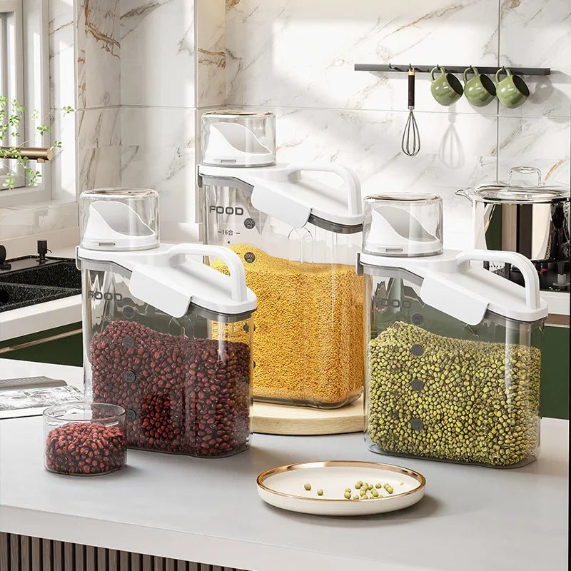 WinniHouse moisture-proof grain storage container with secure lid for keeping grains fresh and dry.