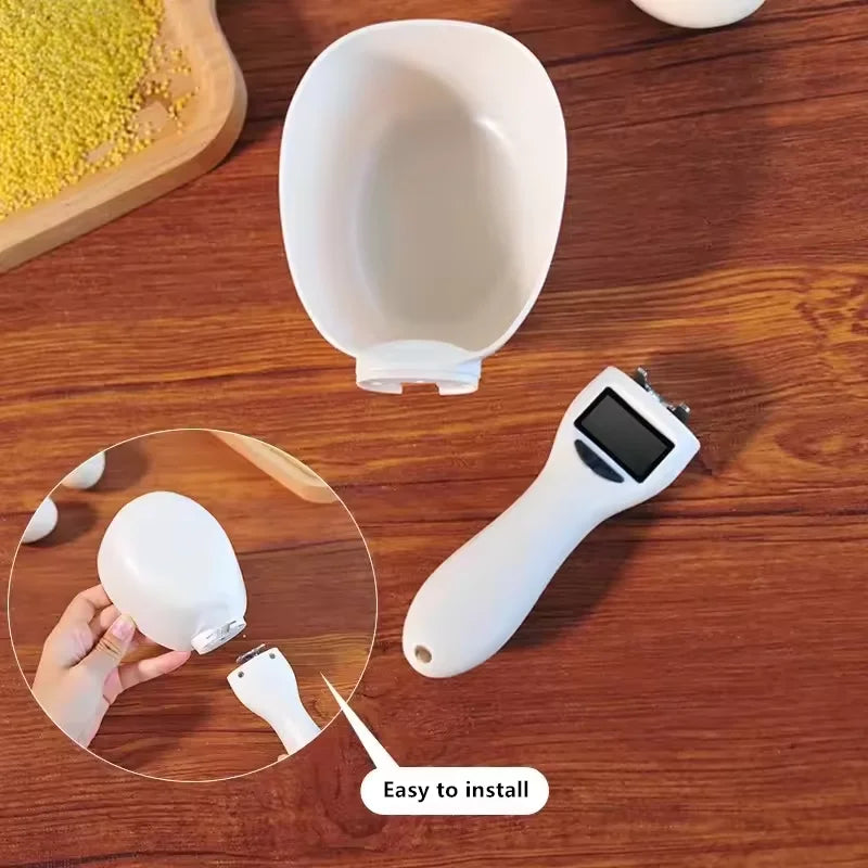 Digital food measuring spoon by WinniShop for kitchen, pet, and flour measurements, featuring a built-in digital scale for precise weight.