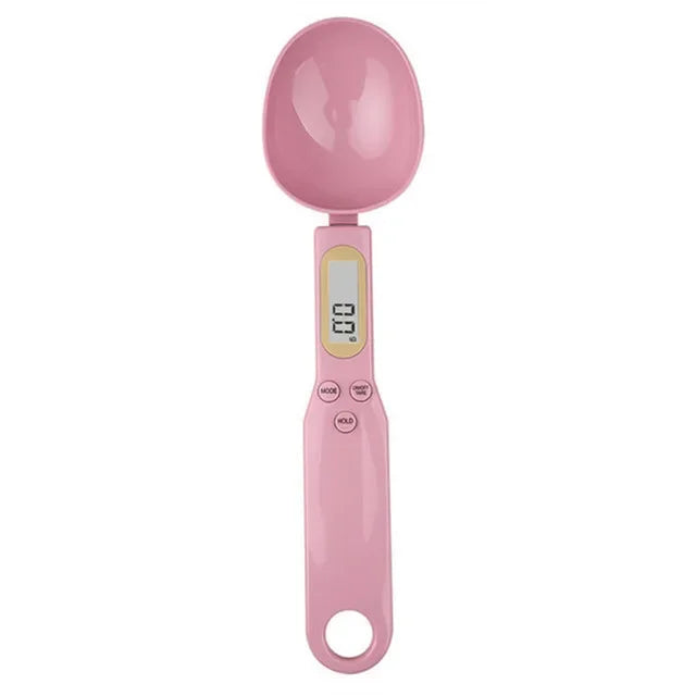Digital 500g WinniHouse precision kitchen measuring spoon with LCD display, accurate to 0.5g, for precise cooking and baking measurements.