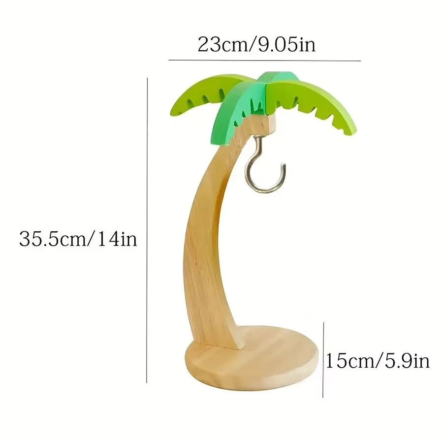 Wooden hanging kitchen shelf shaped like a banana by WinniHouse, showcasing its natural wood finish and unique fruit-inspired design.