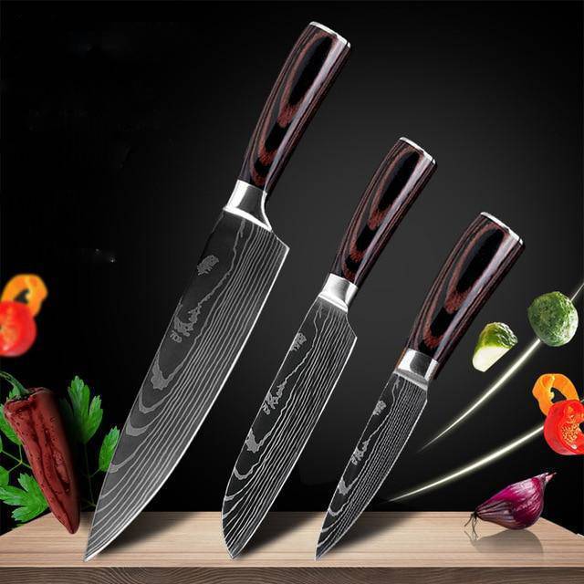 WinniHouse Damascus-style professional kitchen knife set with premium wooden handles, showcasing sharp blades and elegant craftsmanship.
